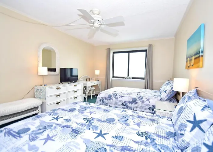 Towers 402 Apartment *